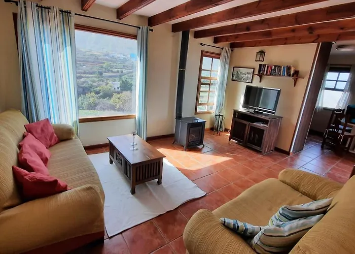 Castanos Casa de Campo *